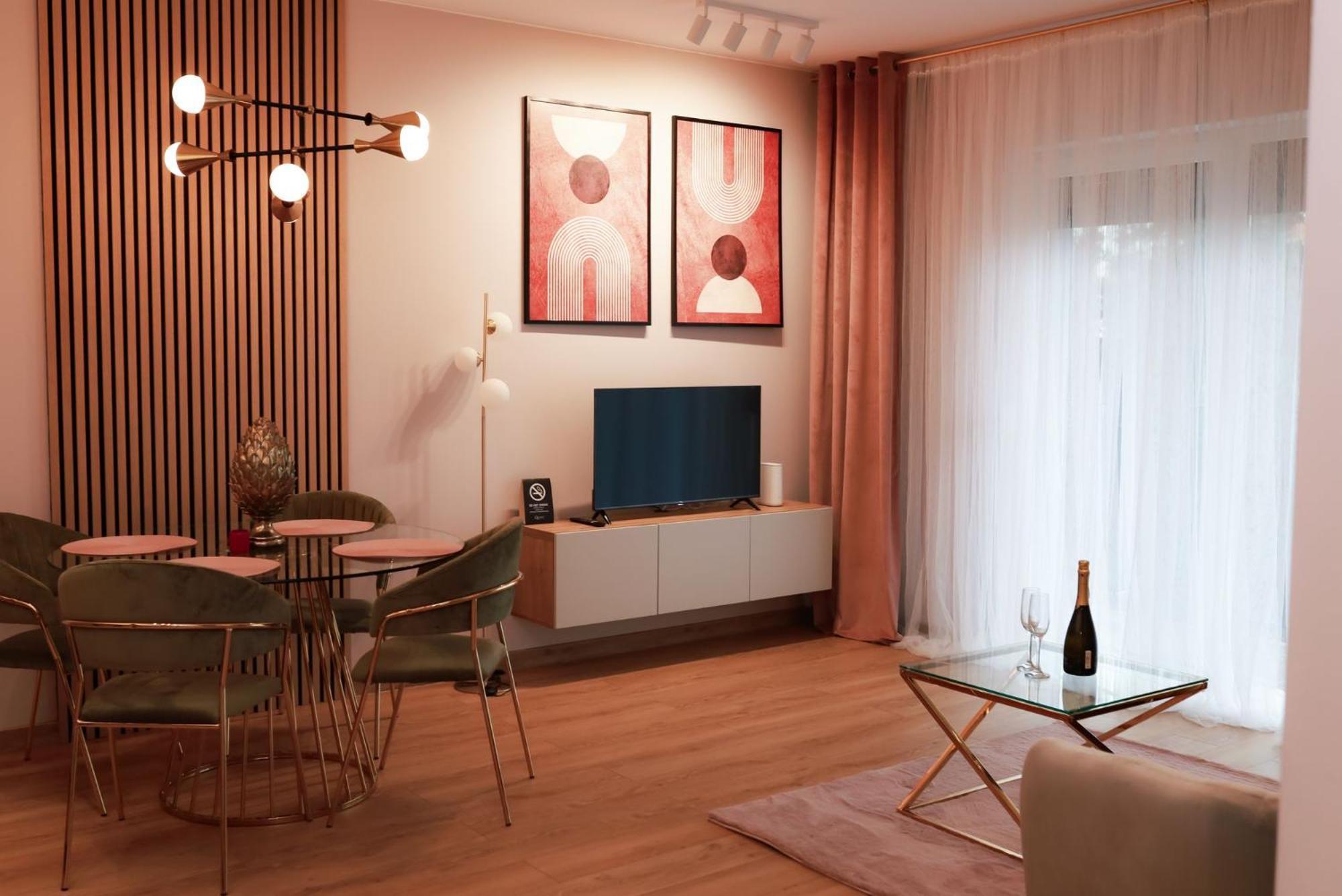 Apartament Milano Pniewy  Εξωτερικό φωτογραφία